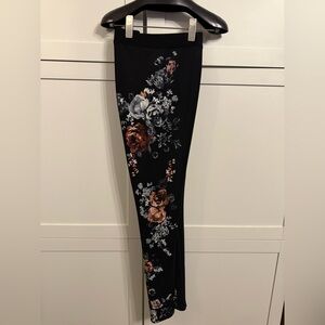 Express Dark Floral Print Leggings Size L